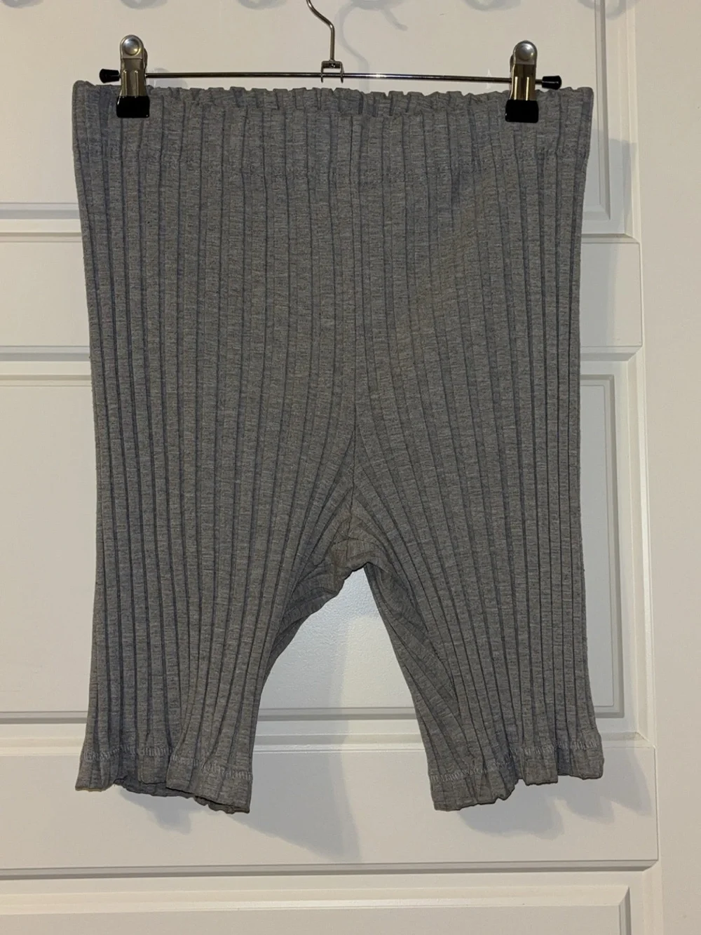 Good American Women’s Ribbed Biker Short